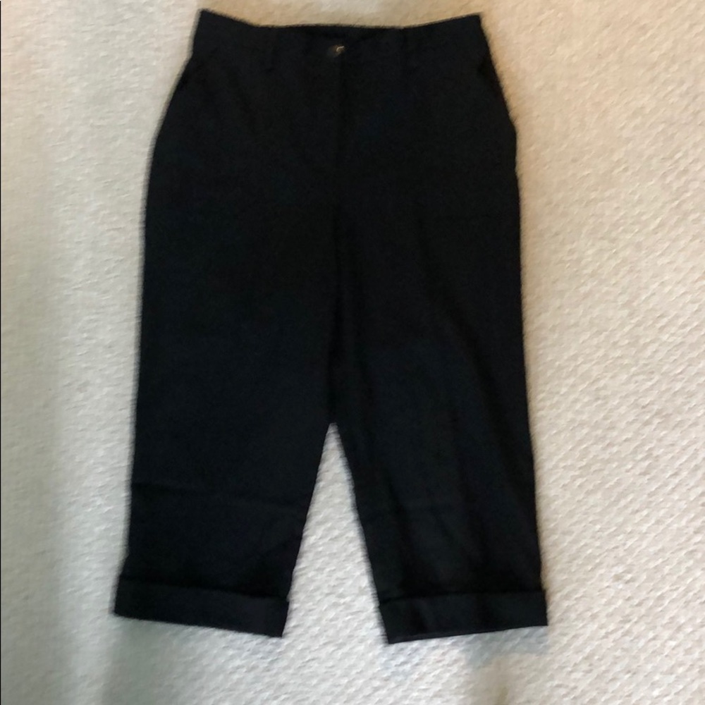 Cuffed Capri pants